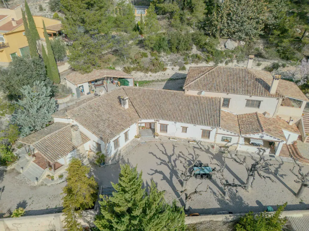 Habitación amplia con cama doble en La Cova House